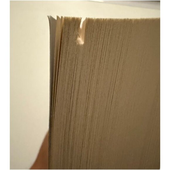 Twilight (Series #1) Paperback Vampire Romance & Young Adult Fantasy Misprint - Picture 3 of 7